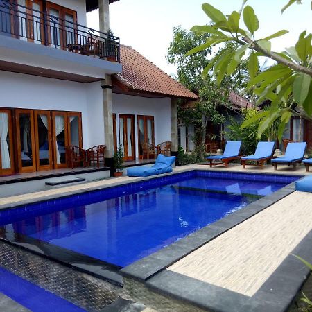 Radya Homestay Nusa Lembongan  Exterior photo