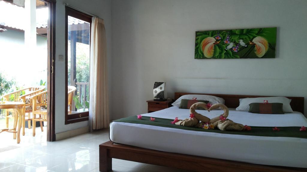 Radya Homestay Nusa Lembongan  Exterior photo