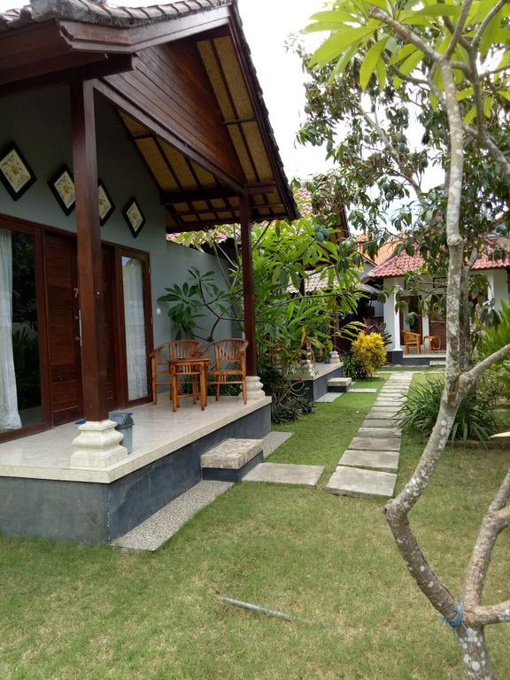 Radya Homestay Nusa Lembongan  Exterior photo