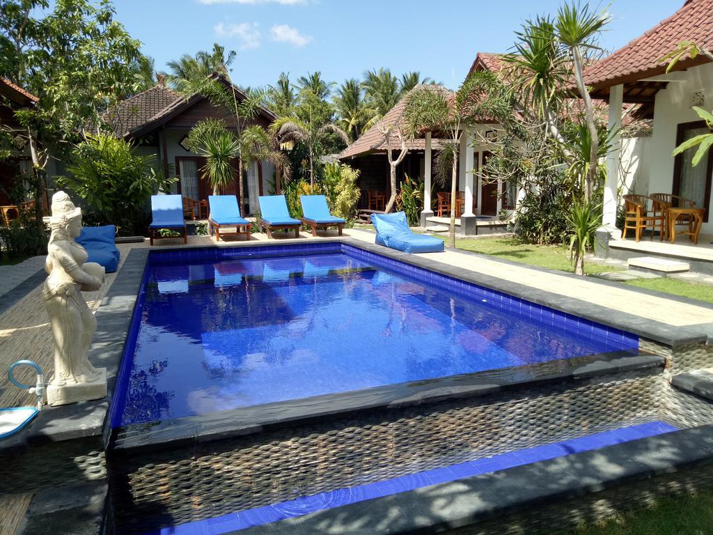 Radya Homestay Nusa Lembongan  Exterior photo